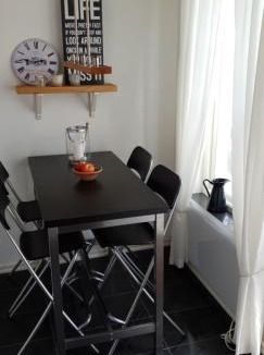 Domsten Apartment | Seglarevistet i Domsten