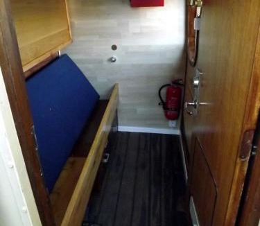 Sodertalje Boat Rental | Ship Windö