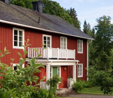 Hallefors Municipality Hotel | Sikfors Herrgård