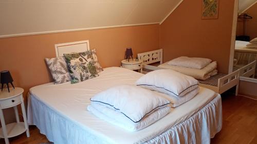 Sokndal Apartment | Simple accommodation in beautiful Åna Sira on the second floor uten kjøkken