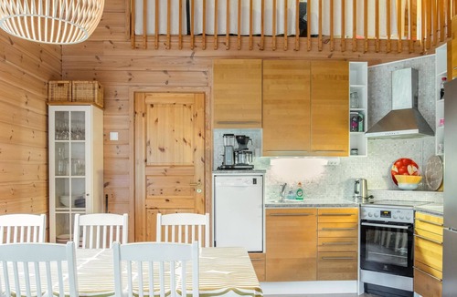 Akaslompolo House | Sinikiiruna by Interhome