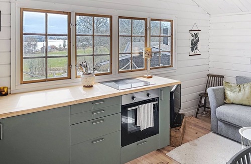 Kvillsfors House | Sjöarpstugan by Interhome