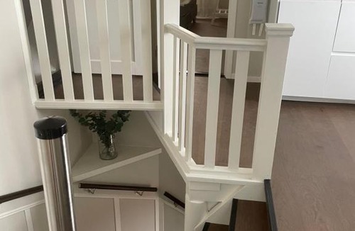 Granna Apartment | Sjöbrinken -Nyrenoverad lägenhet i centrala Gränna med utsikt över Vättern och hela Visingsö