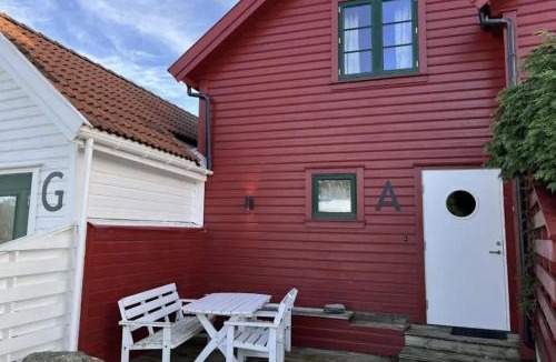 Osthusvik House | Sjøberg Hotell og Ferie Leiligheter