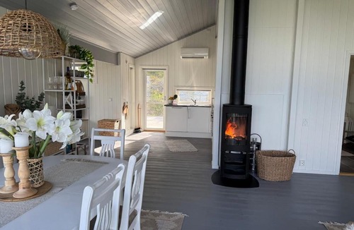 Ballangen House | Sjøhytte med jacuzzi, sauna og panoramautsikt