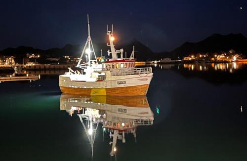 Ballstad Resort | Sjøstrand Rorbuer