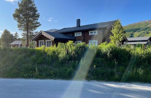 Bjorli House | Sjarmerende tømmerhytte på Bjorli
