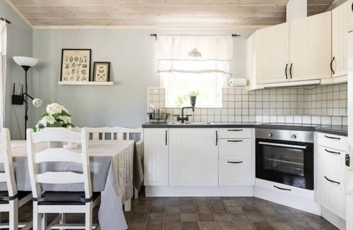 Kalvsvik House | Skärvudde Huset by Interhome