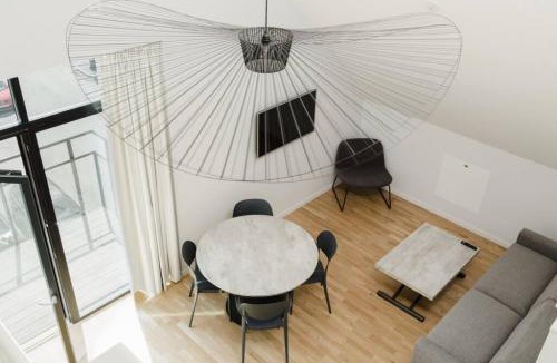 Lidingo Apartment | SK67 Stylish and Full Equipped loft with free parking