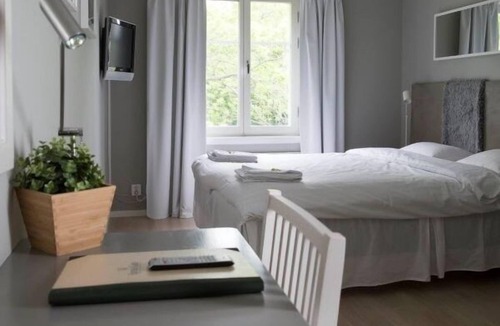 Varmdo Hotel | Skeviks Gård
