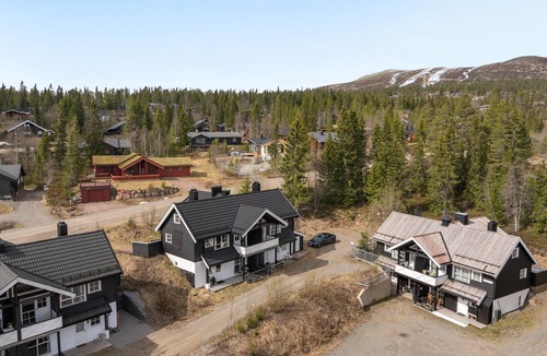 Trysil Apartment | Ski-In Mountain Retreat in Trysil – Cozy Apartment for 6