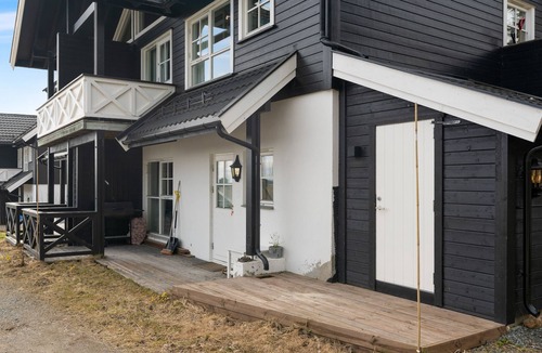 Trysil Apartment | Ski-In Mountain Retreat in Trysil – Cozy Apartment for 6