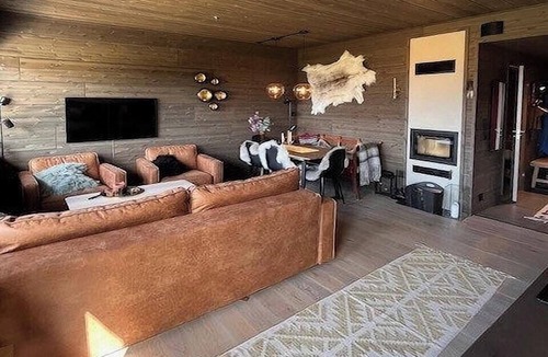 yer Apartment | Ski-in/out apartment across from Hafjell gondola