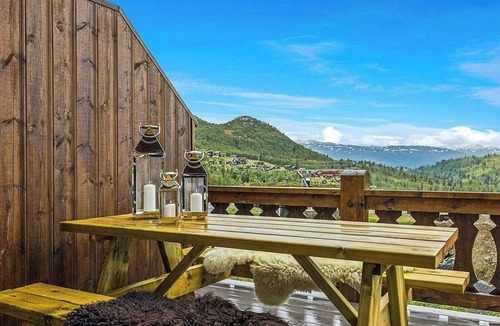 Rauland House | Ski-in/ski-out cabin in Holtardalen