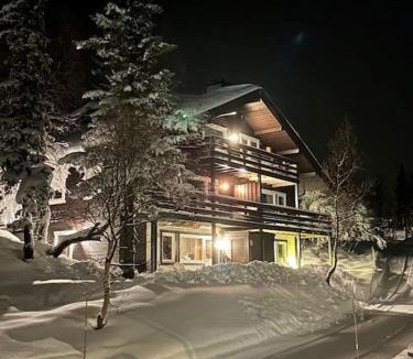 Atra Apartment | SKI INN/OUT - 4-room apartment w/3 bedroom