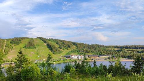 Kehys-Kainuu Apartment | Skivillas 26 B 6 Lake View Incl Sauna, Balcony, central location