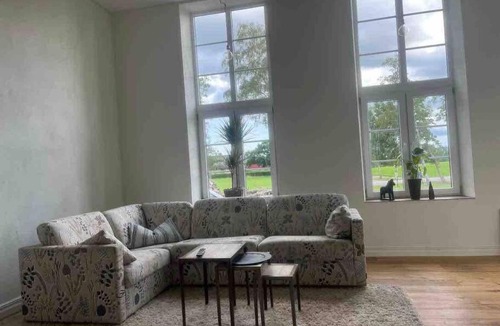 Lovestad Apartment | Skolan i Näsby lägenhet D
