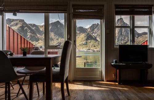 Ballstad Apartment | Skottinden Panorama Lofoten