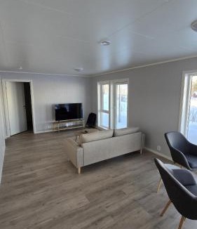 Ballstad House | Skottinden view, Lofoten