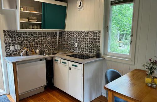 Vedevag Apartment | Slow Life Sweden - Stuga Andersson