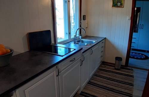 Tretten House | Small Blue House - Overview Losna