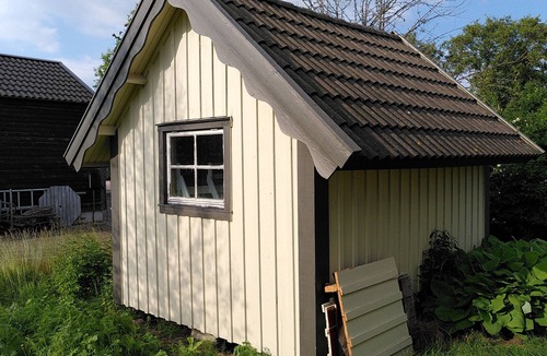 Varberg House | Small comfortable cottage near beachside