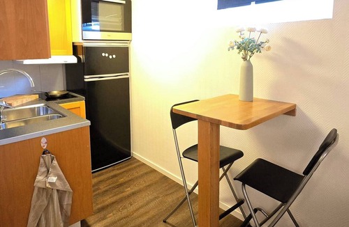Sundsvall Apartment | Small cozy basement apartment