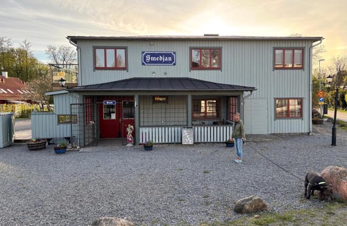 Varberg Municipality House | Smedjan Bed and Breakfast