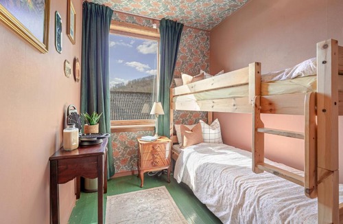 Leikanger Municipality Bed & Breakfast | Sognefjord Bed & Waffle