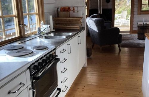 Nasaker House | Solbacken Cottage and Lodge
