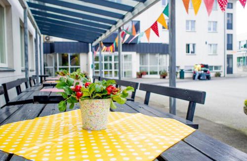 Stavanger Hostel | Solborg Folkehøgskole Hostel