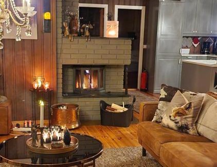 Lardal Municipality House | Solhytta Fantastisk beliggenhet! Hytte til leie på Skrim!