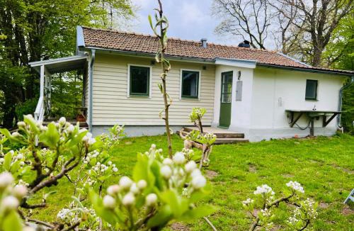 Listarum House | Solröje