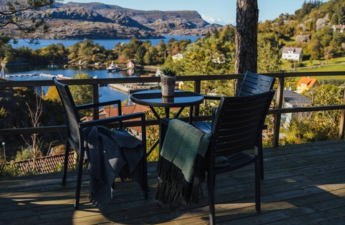 Hardbakke Hotel | Solund leilighetshotel