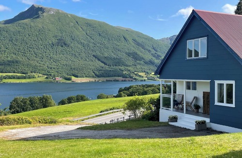 Gjemnes Municipality House | Solvang Ferienhaus mit Fjordblick & privatem Garten