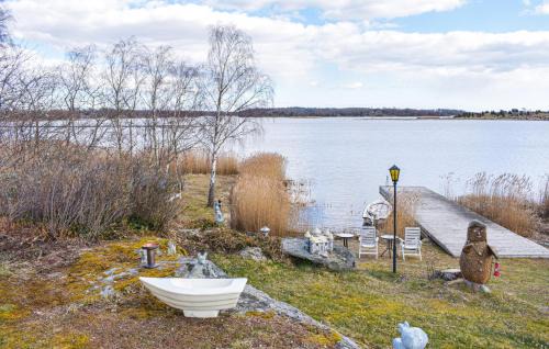 Listerby House | Sommarstuga med strandtomt