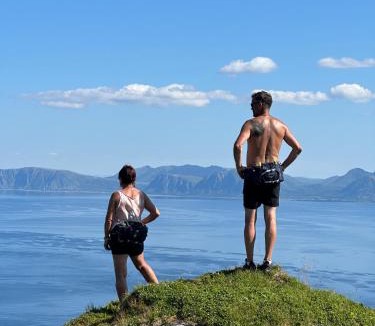Oksnes House | Sommerfjøs Ranchen