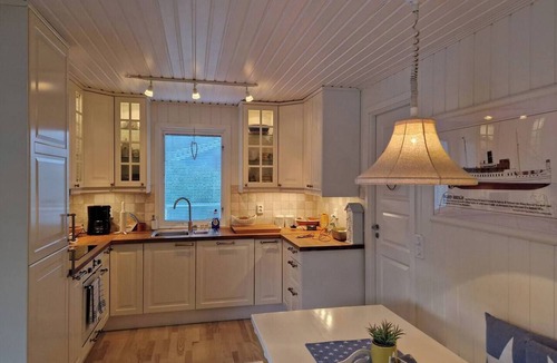Munkedal Cottage | Sommeridyll – 5 min til barnevennlig sandstrand