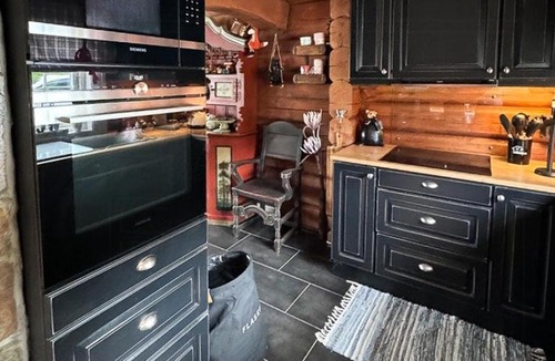 Rauland House | Soulful Cabin With Ski-In Access In Rauland