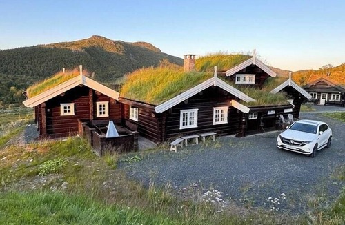 Rauland House | Soulful cabin with ski-in access in Rauland