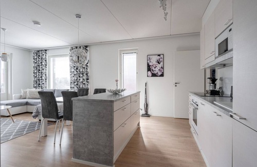 Jyvaskyla Apartment | Spacious 2BR Apt - Sauna & Lake Views