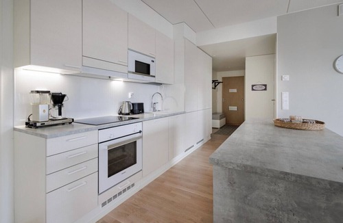 Jyvaskyla Apartment | Spacious 2BR Apt - Sauna & Lake Views