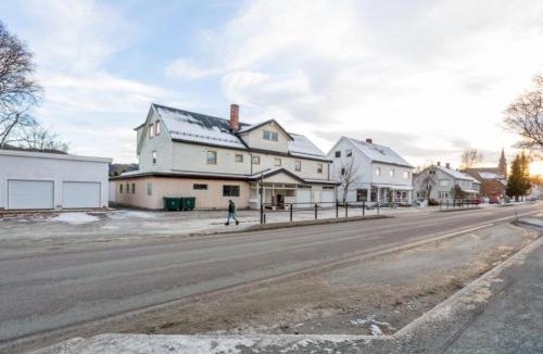 Fannrem Apartment | Spacious 3-Bedroom Apartment with Balcony and Free Parking Orkland near Trondheim