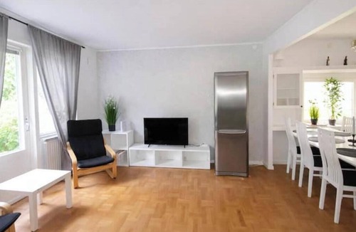 Linnarhult House | Spacious accommodation with 4 bedrooms Ideal for families and workers