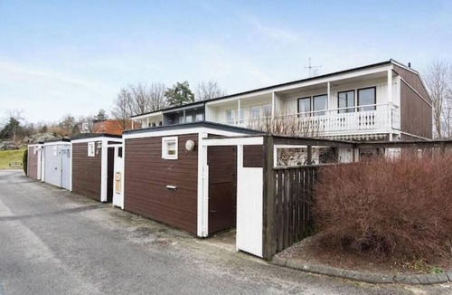 Linnarhult House | Spacious accommodation with 4 bedrooms Ideal for families and workers