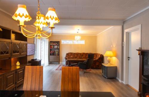 Stryn Apartment | Spacious Apartment - City Center