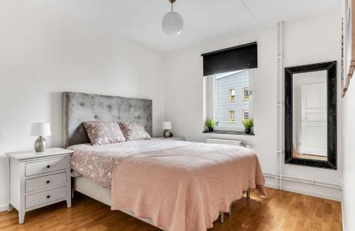 Sundbyberg Municipality Apartment | Spacious apartment close to Stockholm city & Mall