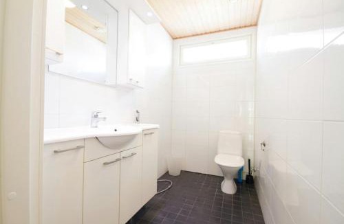 Kerava Apartment | Spacious Apartment for 8 with Sauna