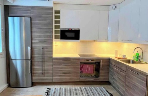 Leppavaara Apartment | Spacious Apartment, Helsinki, Aalto, Business