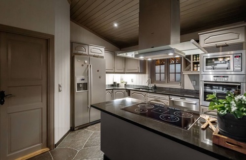 yer Cottage | Spacious cabin in Hafjell with sauna, ski-inn-ski-out